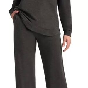 Max & Mia Women's Grey Lounge Set